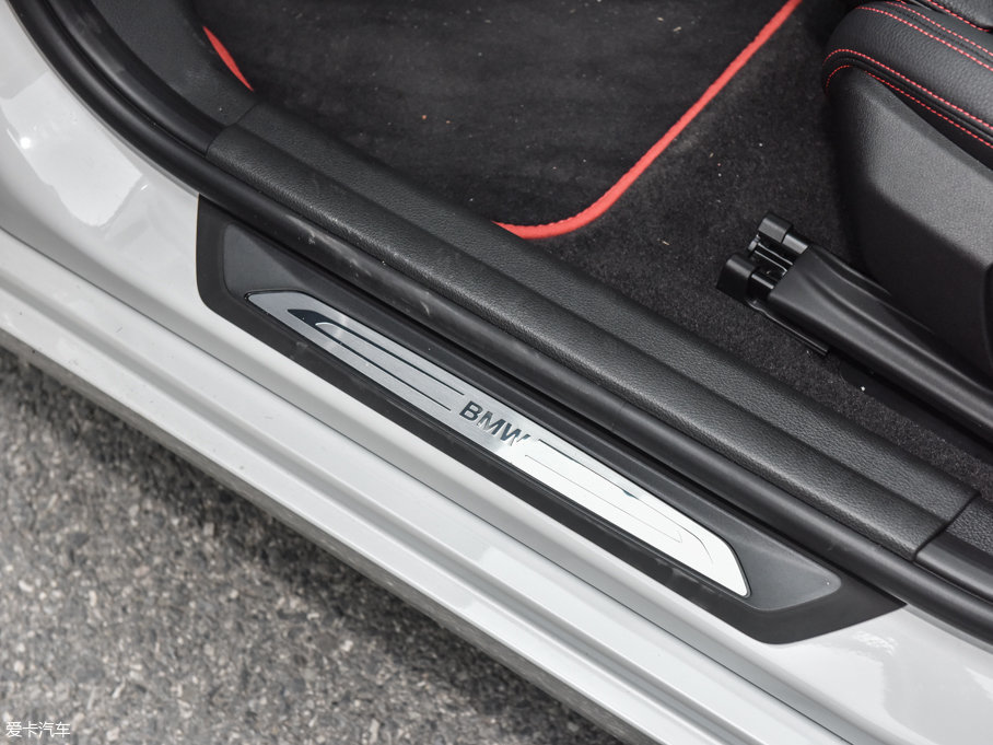 2017R1ϵ 120i OӋb