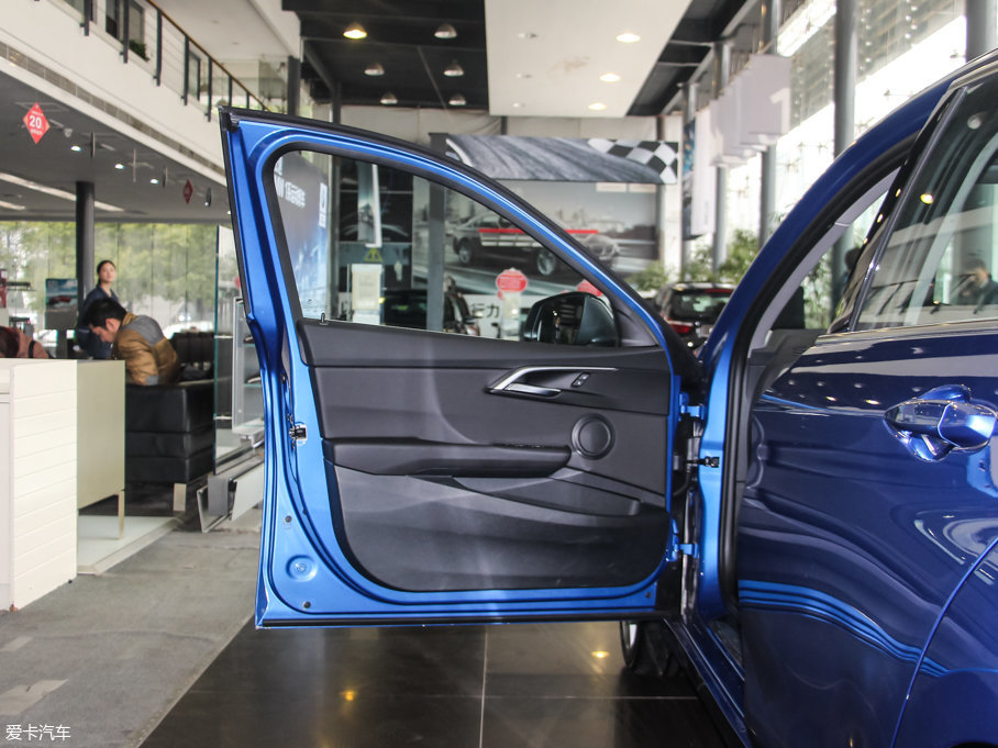 2017R1ϵ 120i OӋb