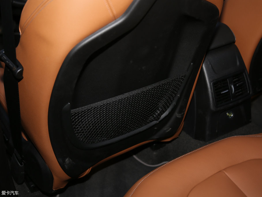 2017R1ϵ 118i OӋb