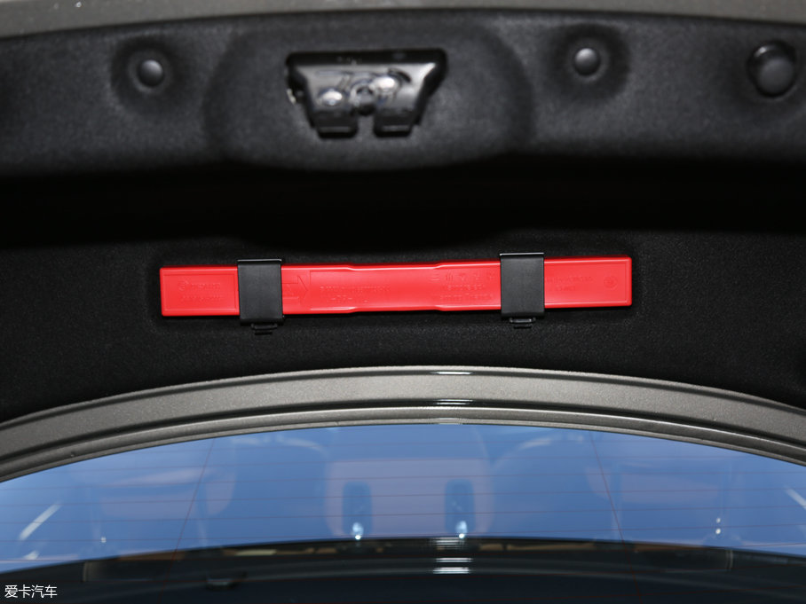 2017R1ϵ 118i OӋb