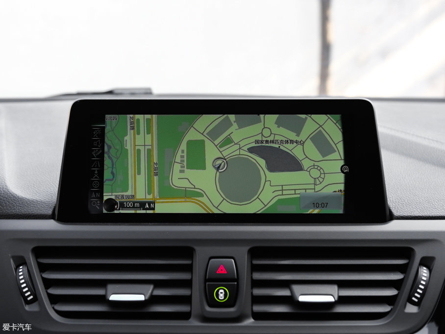 2017R1ϵ 118i OӋb