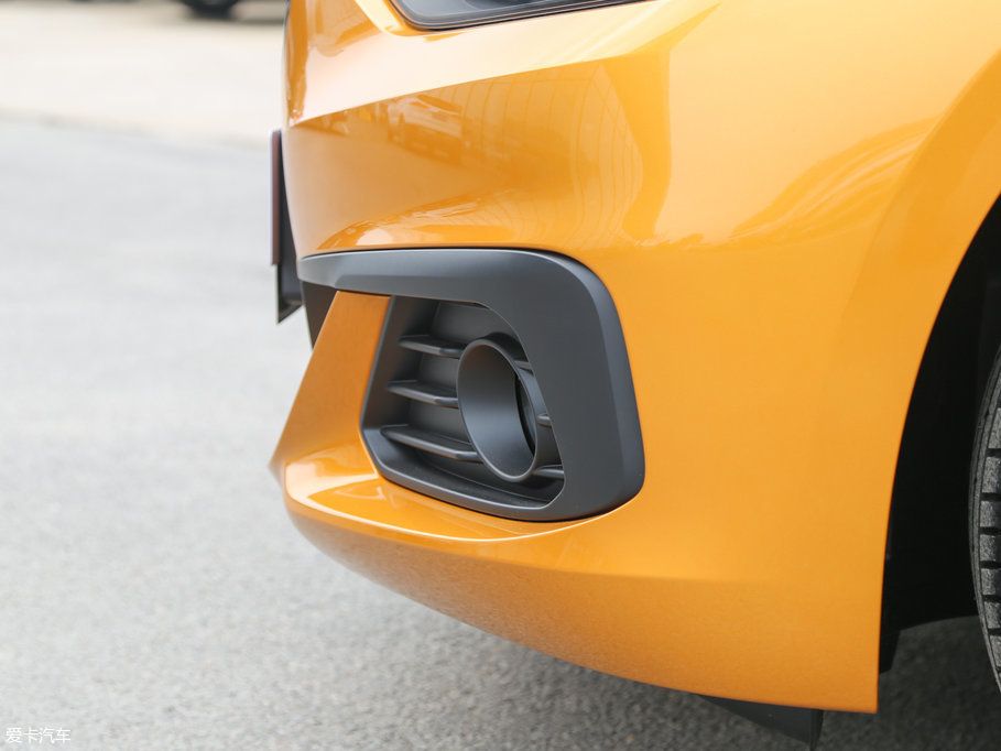 2017R1ϵ 118i r(sh)