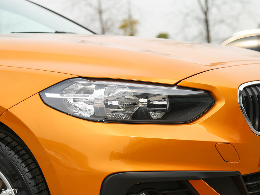 2017R1ϵ 118i r(sh)