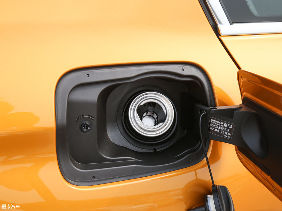 2017R1ϵ 118i r(sh)