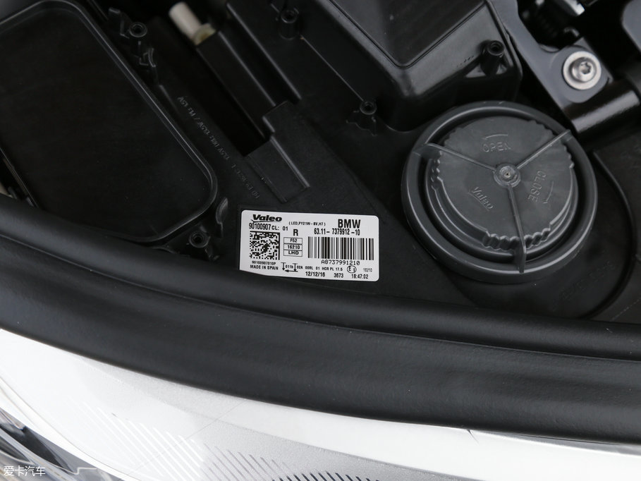 2017R1ϵ 118i r(sh)