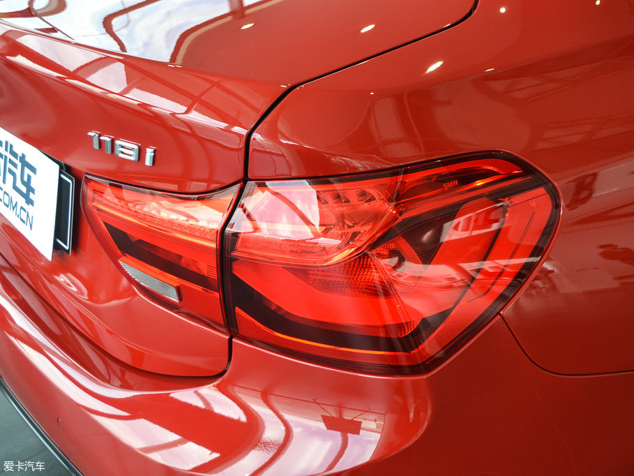 2017R1ϵ 118i r(sh)