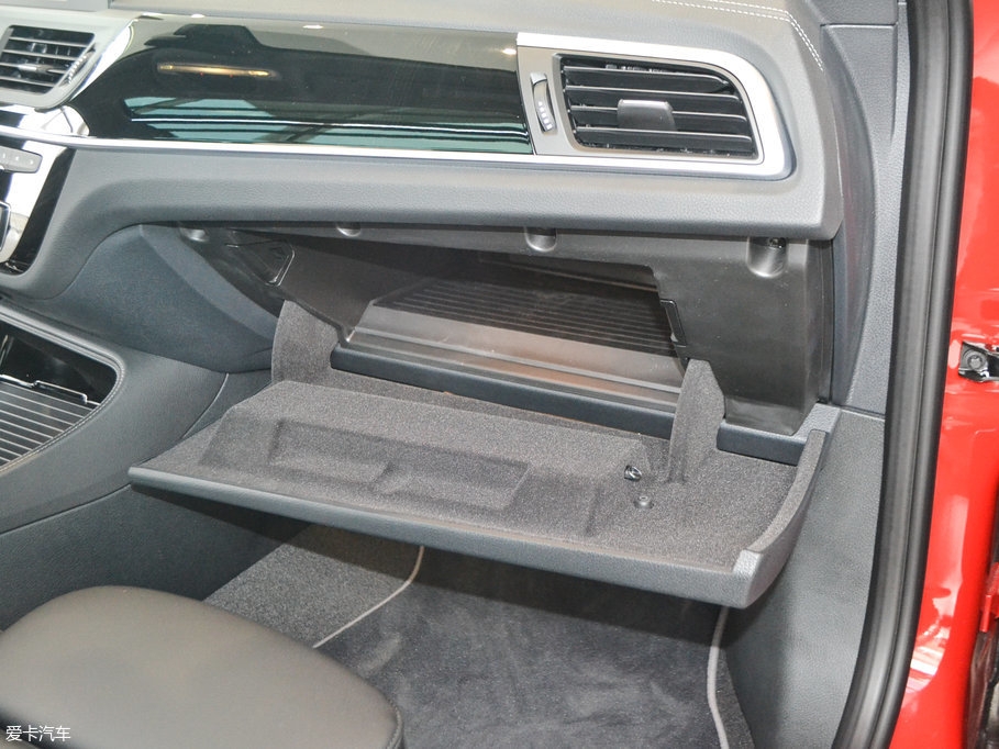 2017R1ϵ 118i r(sh)