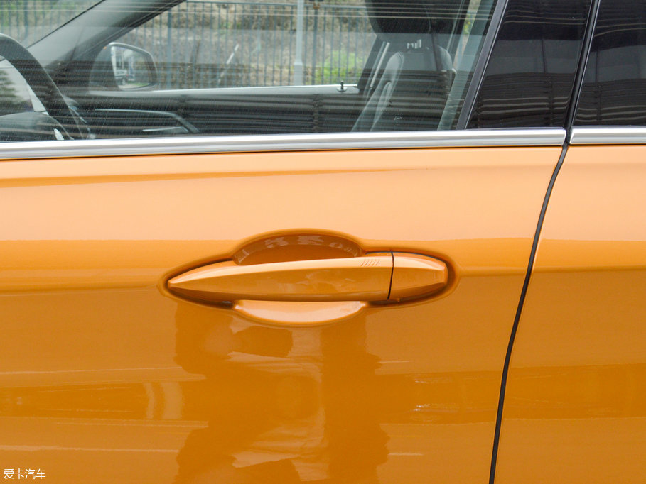 2017R1ϵ 120i OӋb