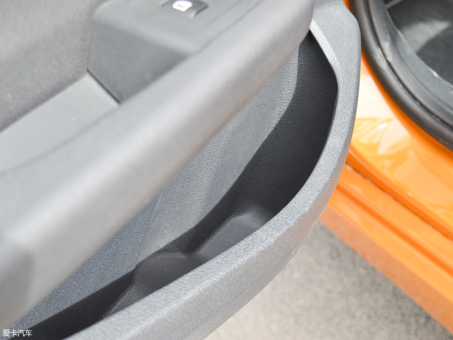 2017R1ϵ 120i OӋb