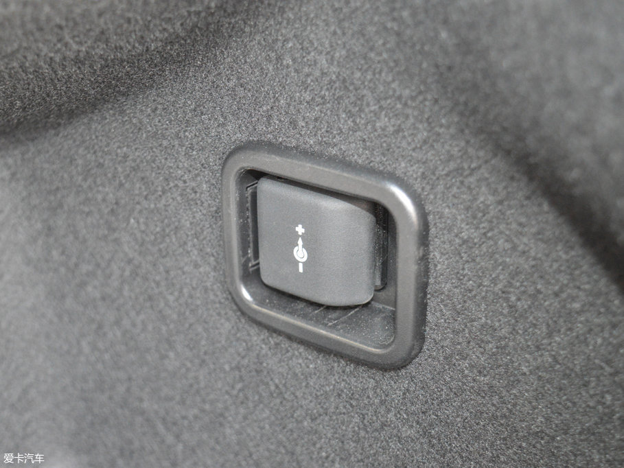 2017R1ϵ 120i OӋb