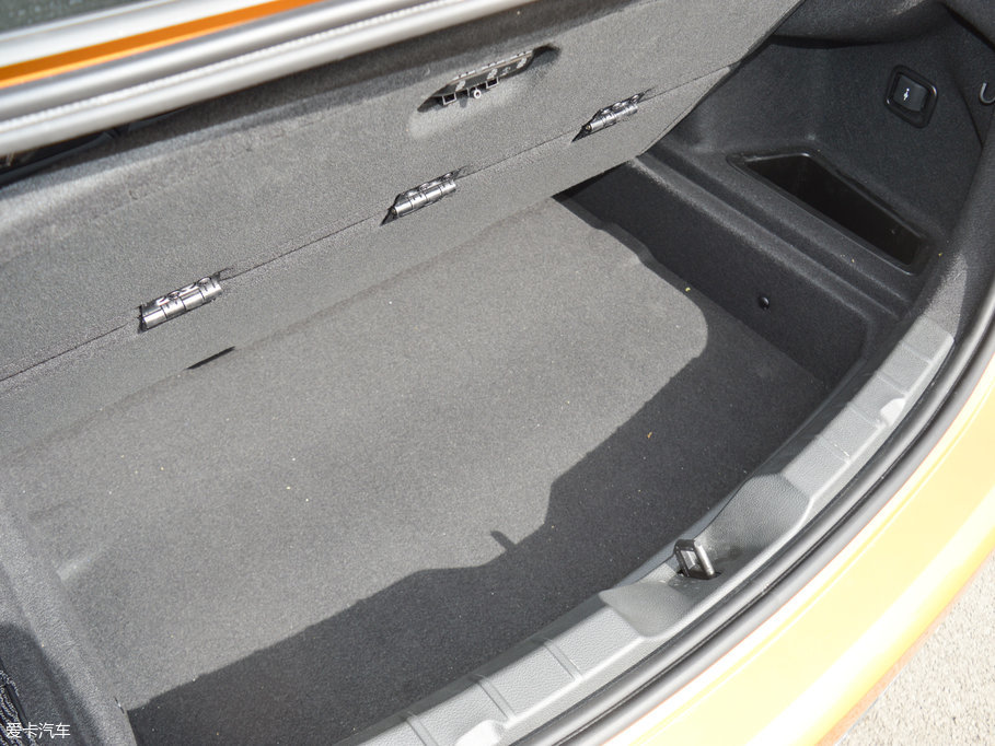 2017R1ϵ 120i OӋb