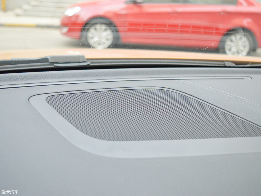 2017R1ϵ 120i OӋb