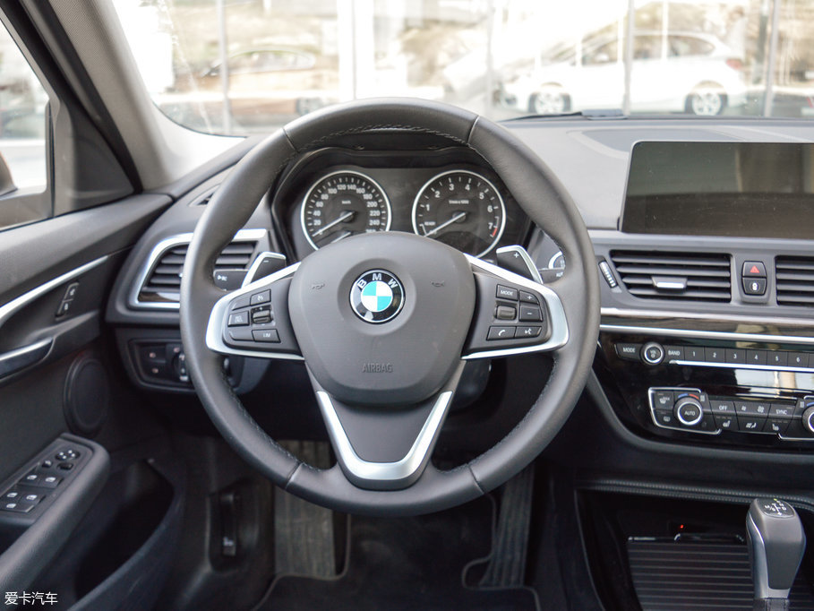 2017R1ϵ 120i OӋb