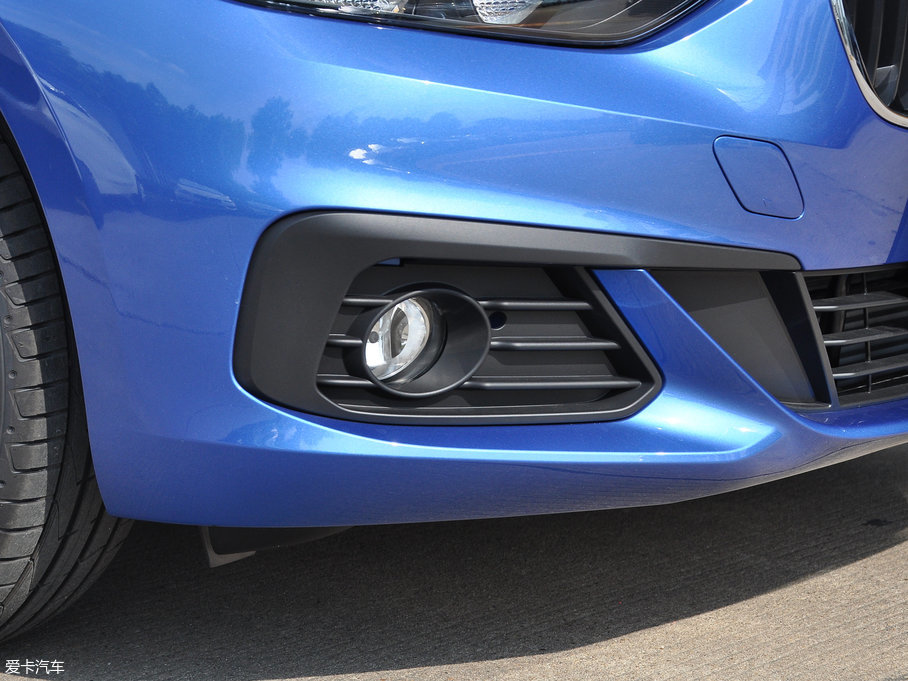 2017R1ϵ 118i r(sh)