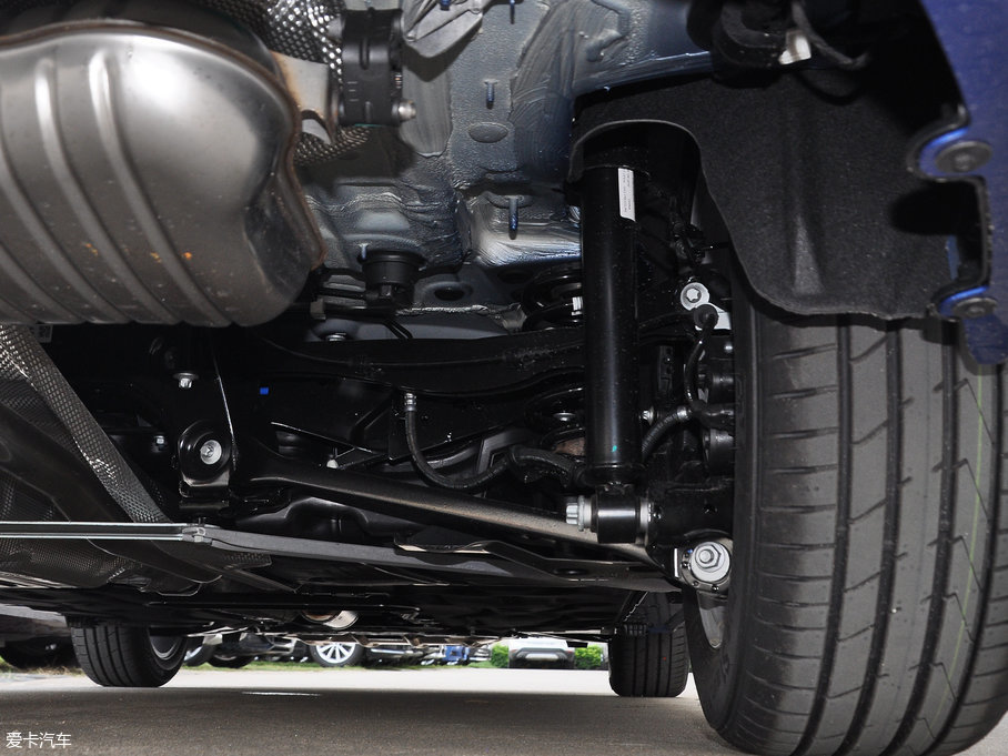 2017R1ϵ 118i r(sh)