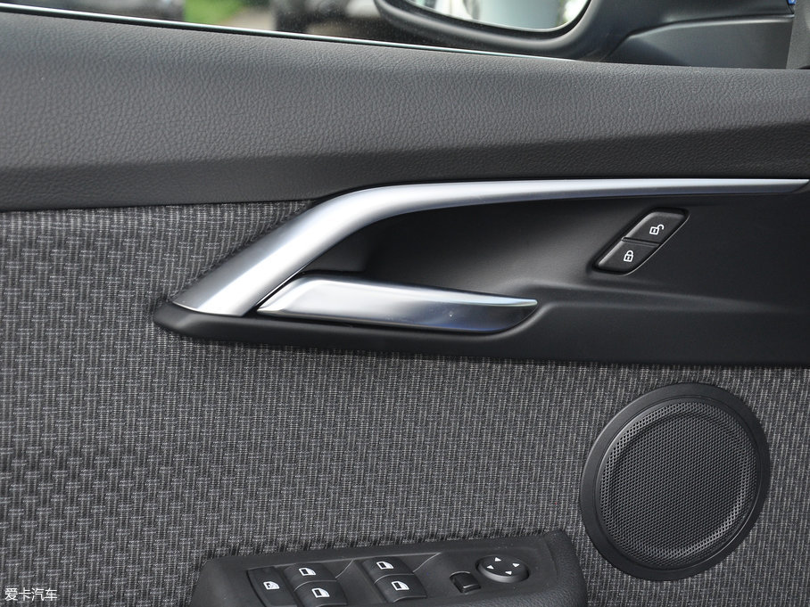 2017R1ϵ 118i r(sh)