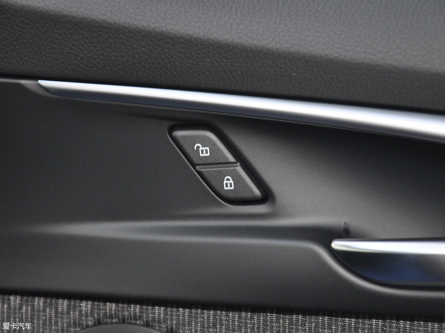 2017R1ϵ 118i r(sh)