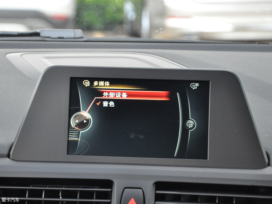 2017��R1ϵ 118i �r����