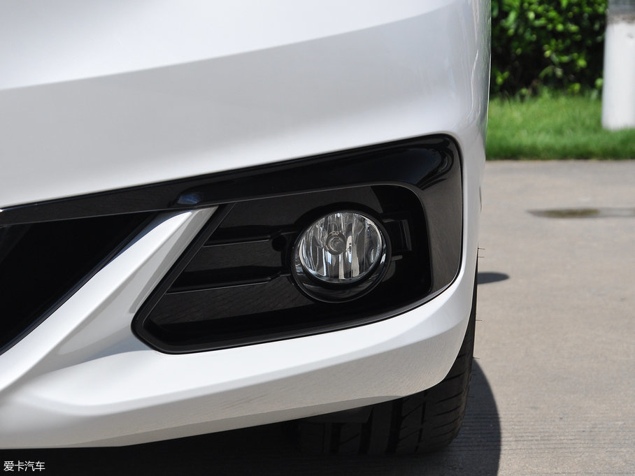 2017R1ϵ 120i OӋb