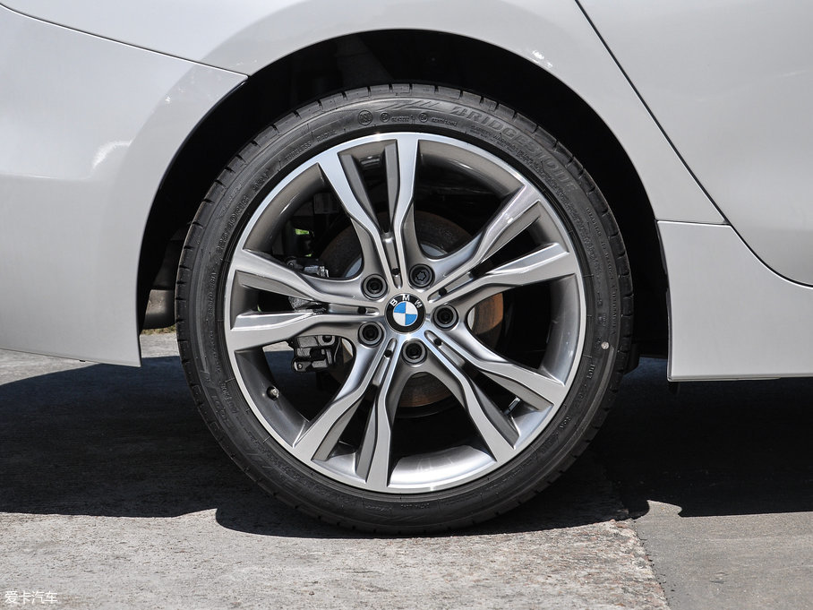 2017R1ϵ 120i OӋb