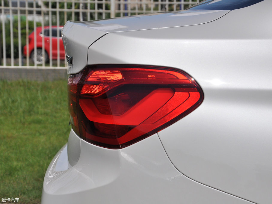 2017R1ϵ 120i OӋb