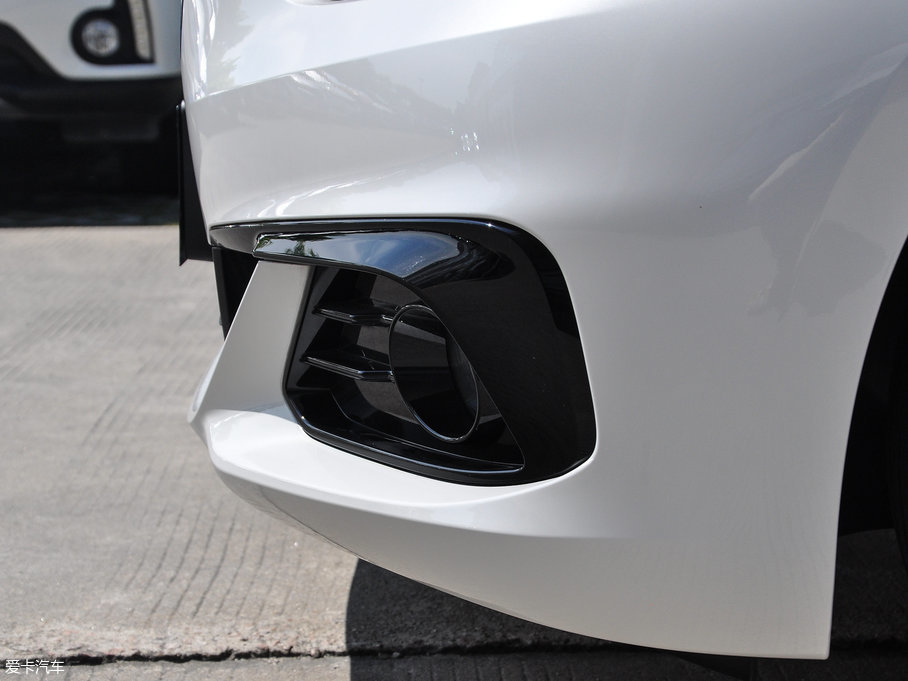 2017R1ϵ 120i OӋb