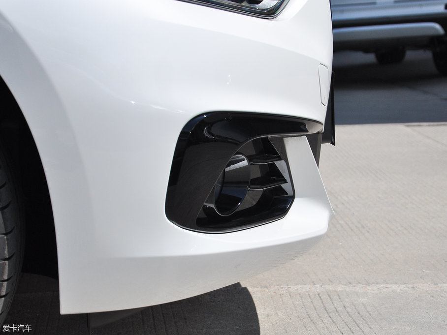 2017R1ϵ 120i OӋb