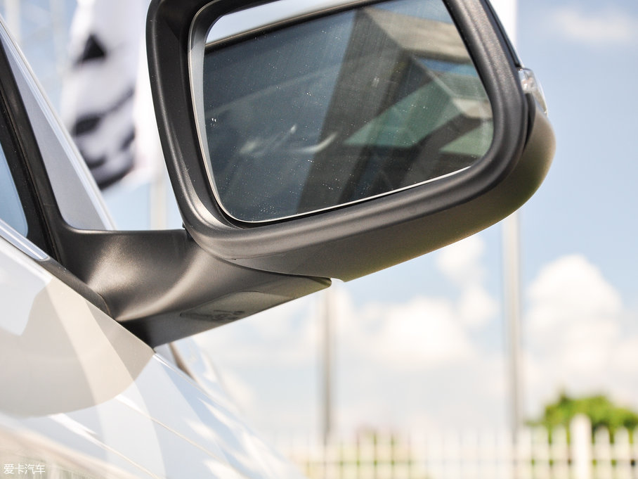 2017R1ϵ 120i OӋb