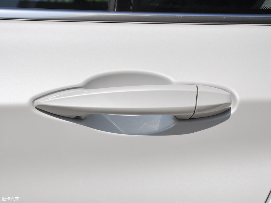 2017R1ϵ 120i OӋb