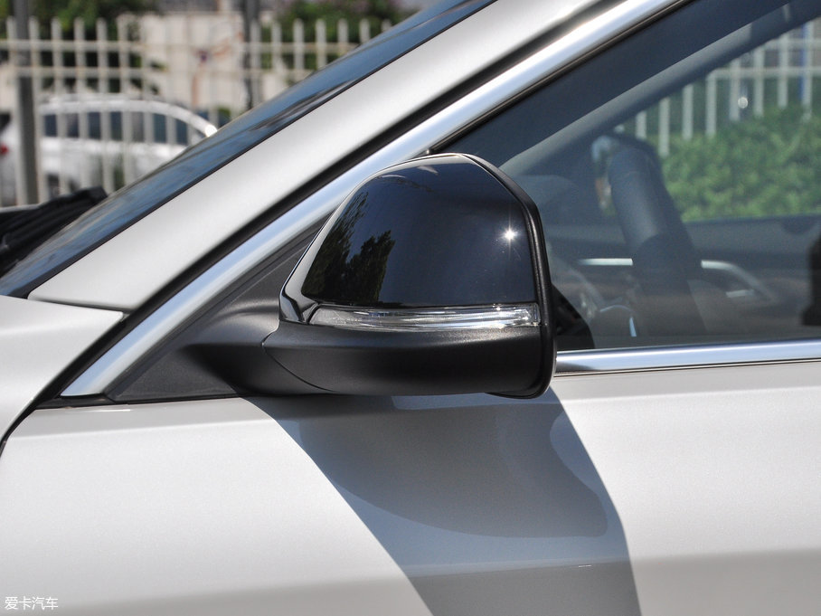 2017R1ϵ 120i OӋb