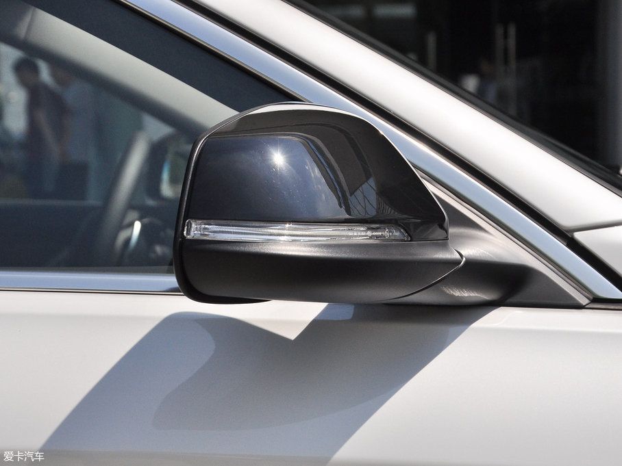 2017R1ϵ 120i OӋb