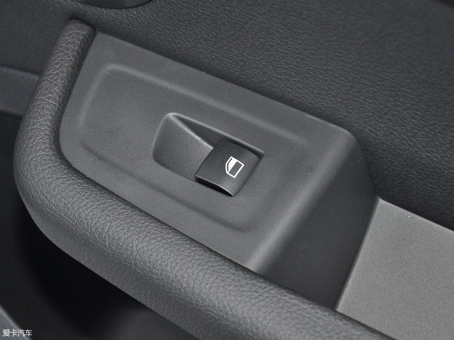 2017R1ϵ 120i OӋb