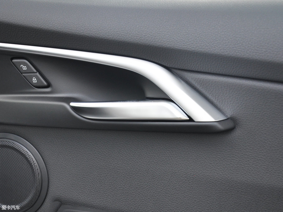 2017R1ϵ 120i OӋb