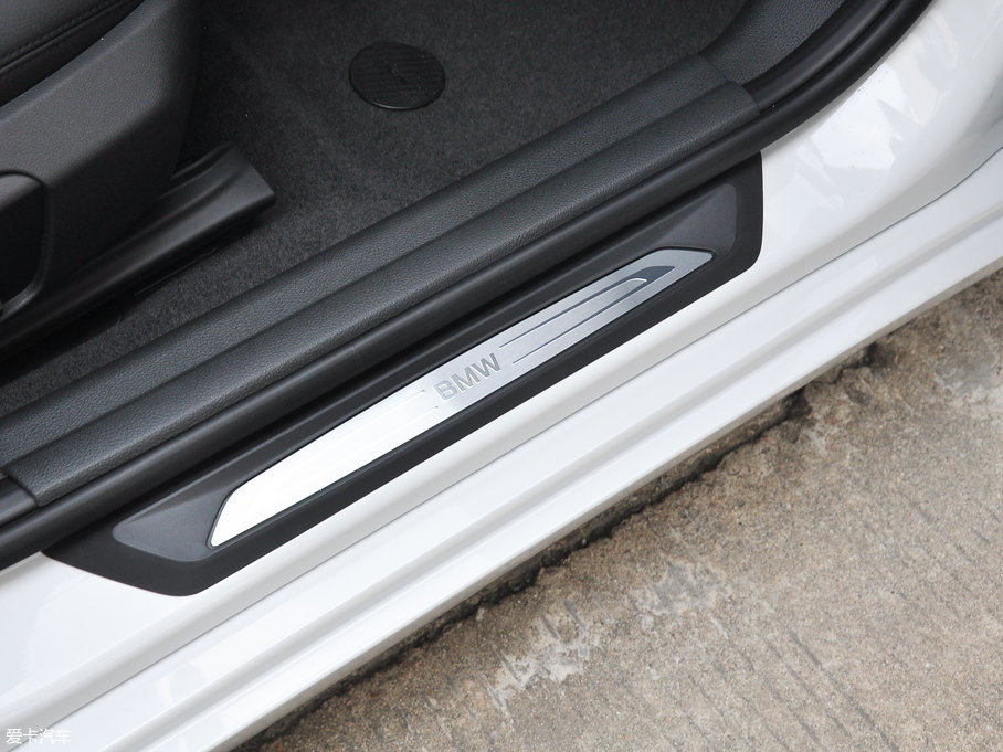 2017R1ϵ 120i OӋb