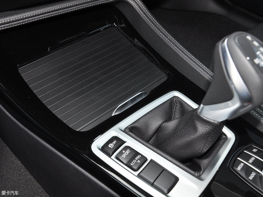 2017R1ϵ 120i OӋb