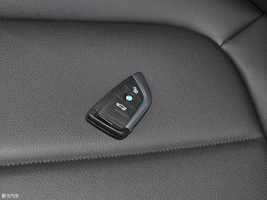 2017R1ϵ 120i OӋb