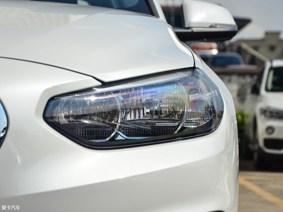 2017��R1ϵ 118i �r����