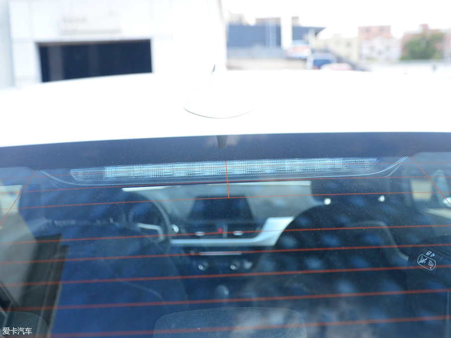 2017R1ϵ 118i r(sh)