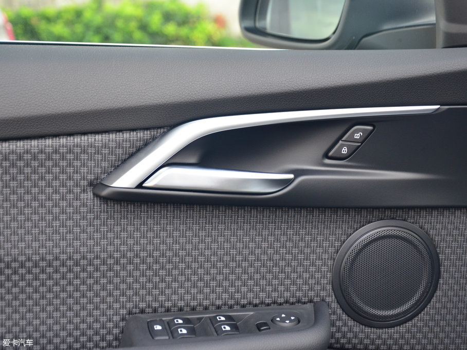 2017R1ϵ 118i r(sh)