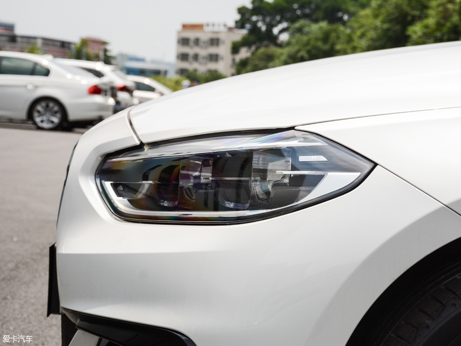 2017R1ϵ 118i OӋb