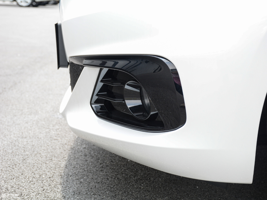 2017R1ϵ 118i OӋb