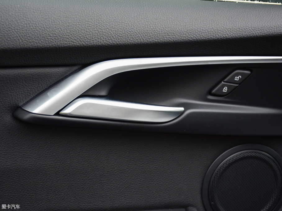 2017R1ϵ 118i OӋb