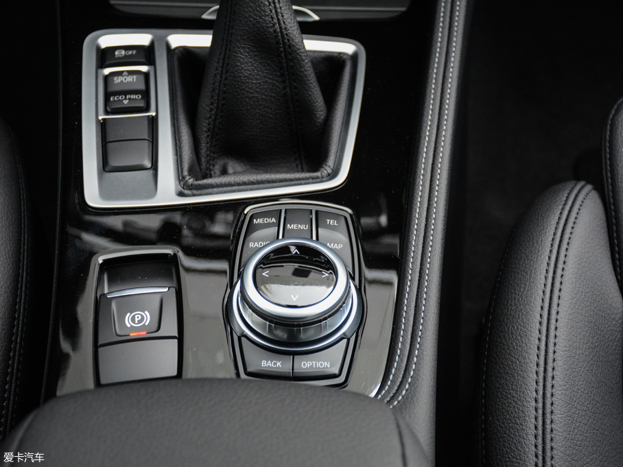 2017R1ϵ 118i OӋb