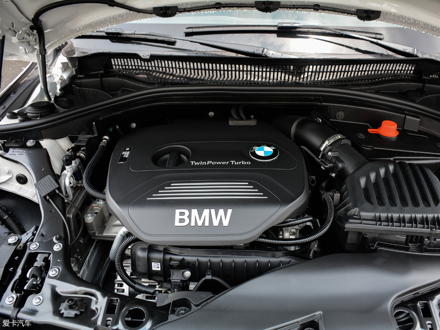 2017R1ϵ 118i OӋb