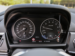2017款125i 运动型 仪表