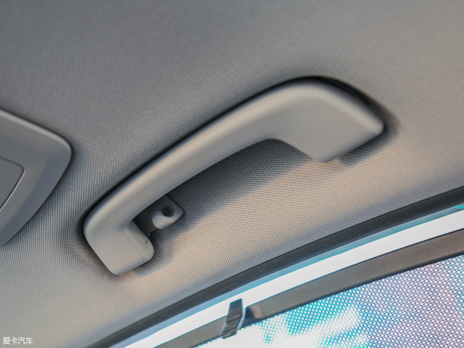 2017R3ϵ 320Li M\