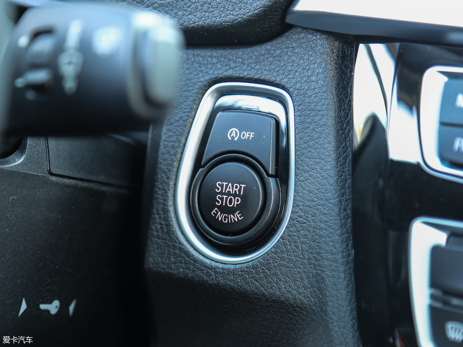 2017R3ϵ 320Li M\(yn)(dng)