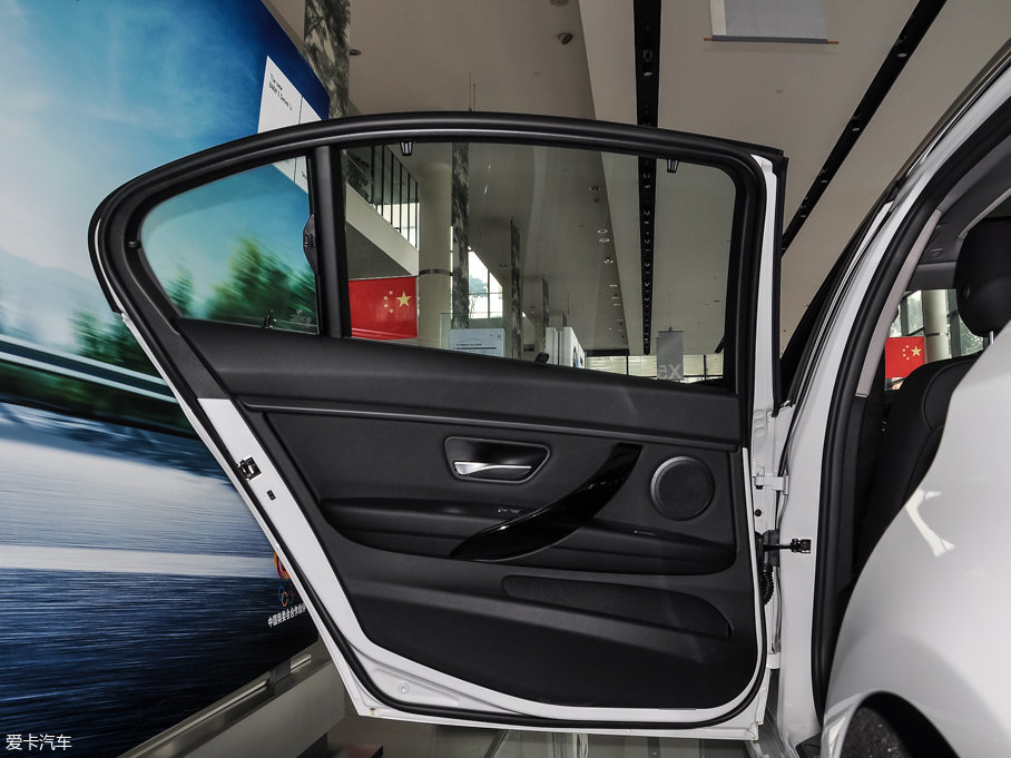 2017R3ϵ 320Li r(sh)