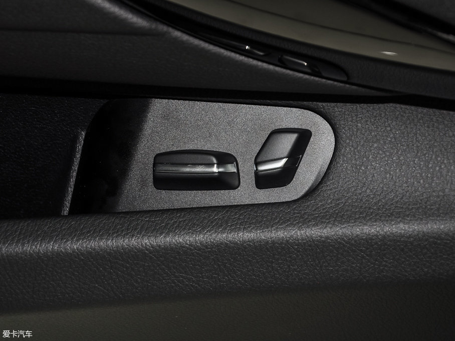 2017R3ϵ 320Li r(sh)