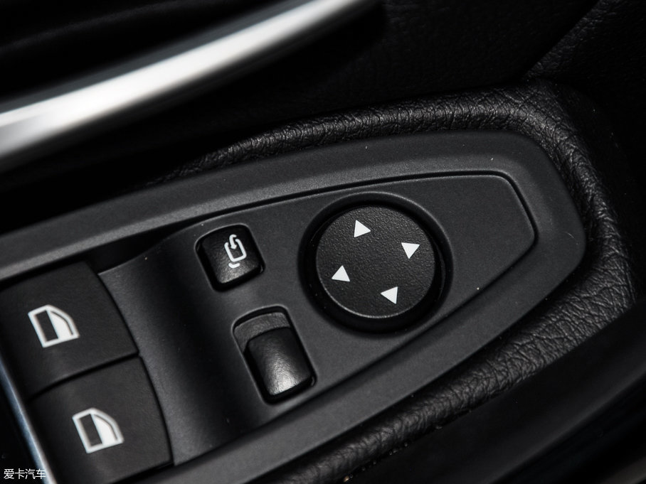 2017��R3ϵ 320Li �r����